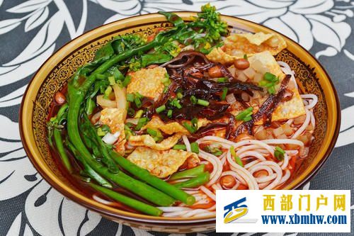 广西十大经典美食!你吃过几种呢(图1) 广西十大经典美食!你吃过几种呢(图1)