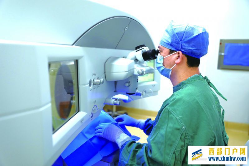 柳州红十字会医院一专家喜获国际认证(图1) 柳州红十字会医院一专家喜获国际认证(图1)