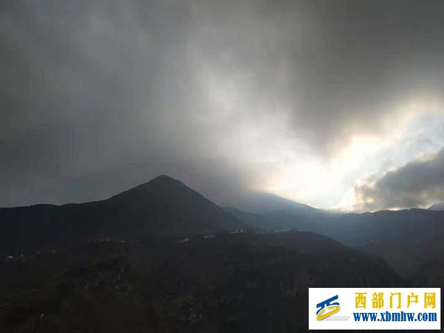 昭通昭阳区要创建为花园城市,实现5A级景区“零...(图4) 昭通昭阳区要创建为花园城市,实现5A级景区“零...(图4)