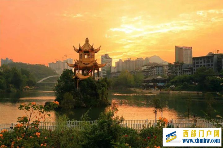 贵州铜仁的夏季美食与六龙山云海(图1) 贵州铜仁的夏季美食与六龙山云海(图1)