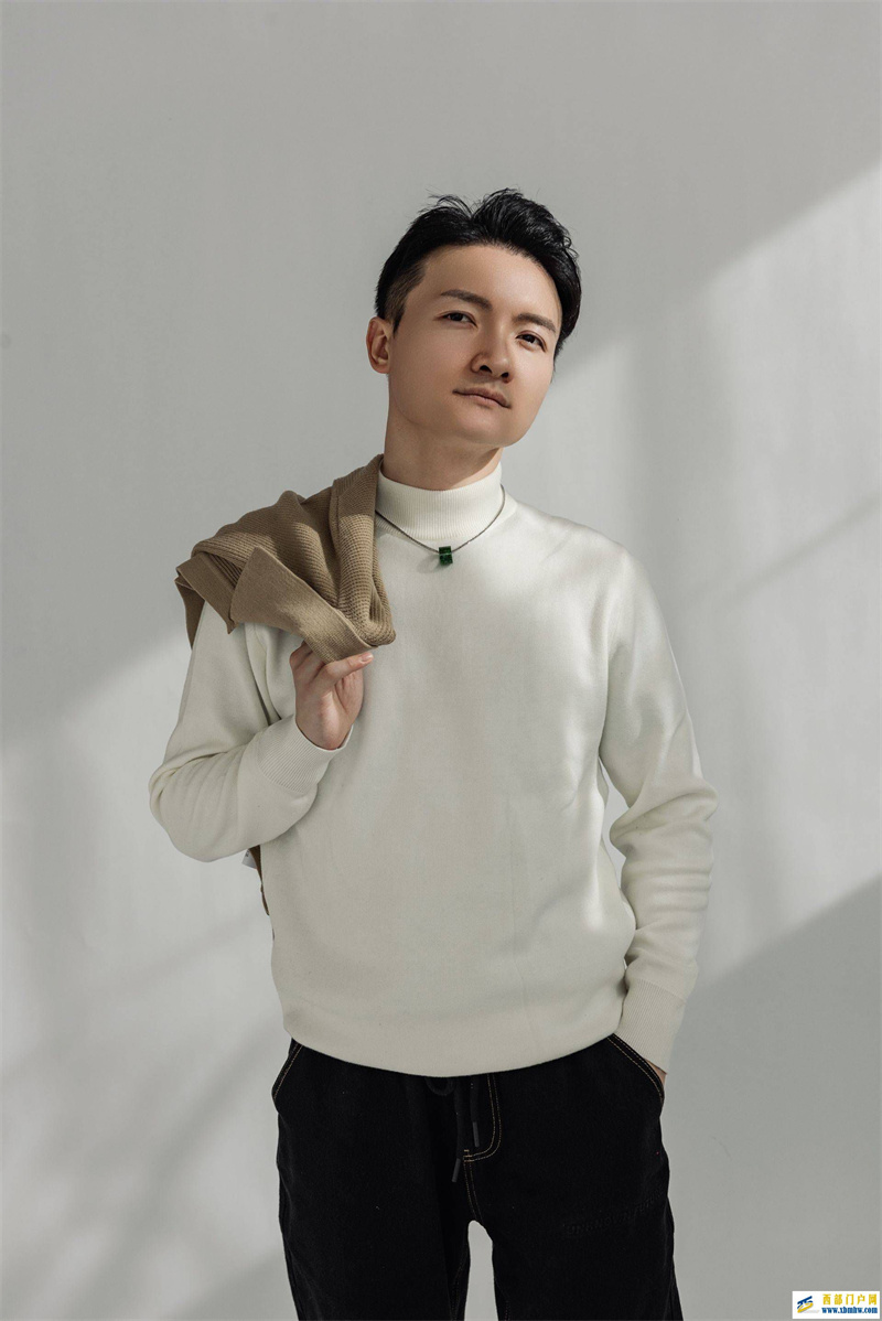 【跟着音乐游大理】白玛多吉:去大理遇见你!(图2) 【跟着音乐游大理】白玛多吉:去大理遇见你!(图2)