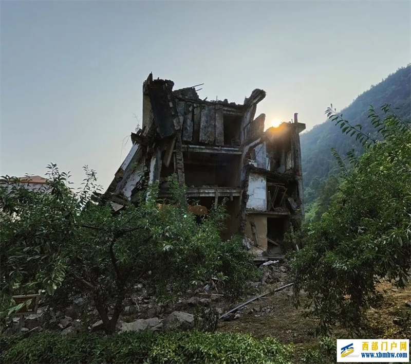 三下乡|地球物理学院师生赴北川县开展“探访汶川地震遗址,弘扬抗震救灾精神”暑期社会实践活动(图18) 图片