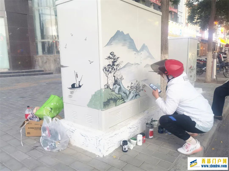 藏在细节中的精致文明范金昌马路上办起大型“画展”(图1) 藏在细节中的精致文明范金昌马路上办起大型“画展”(图1)