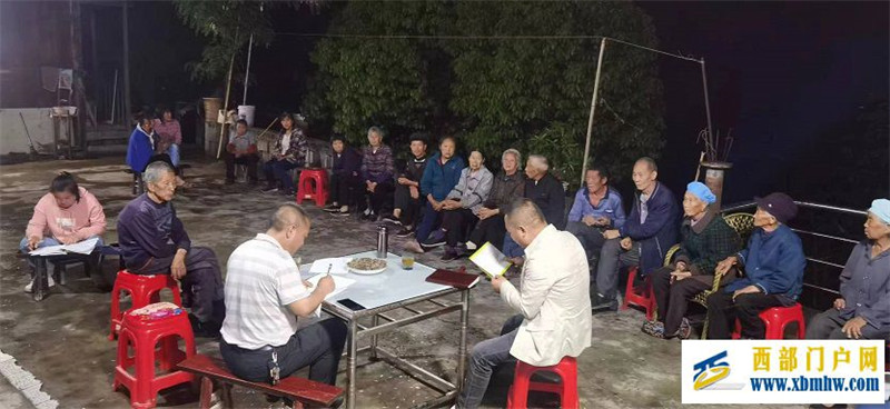 鹦鹉溪“三轮驱动”国储林项目建设(图2) ffd6a1bc9690a37a7921c511a84fabe.jpg