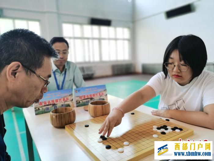 第十六届青海-甘肃“三棋”对抗赛开赛(图2) 第十六届青海-甘肃“三棋”对抗赛开赛(图2)