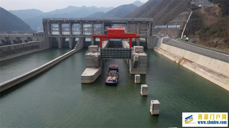 安康汉江白河至丹江口段正式复航(图2) 安康汉江白河至丹江口段正式复航(图2)