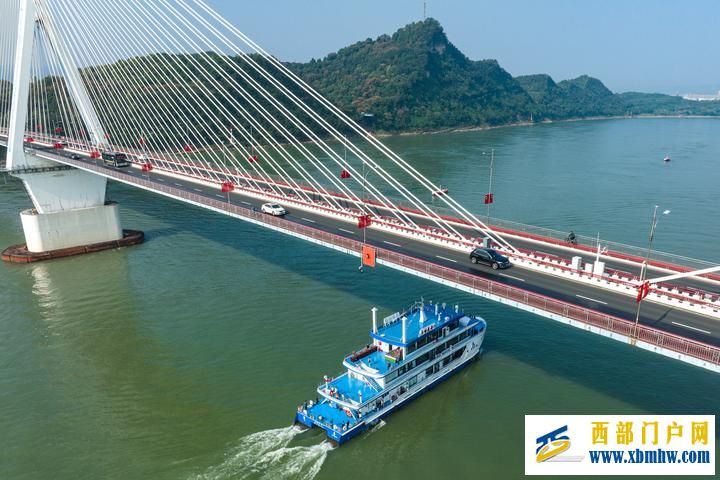 长江六日(图2) 长江六日(图2)