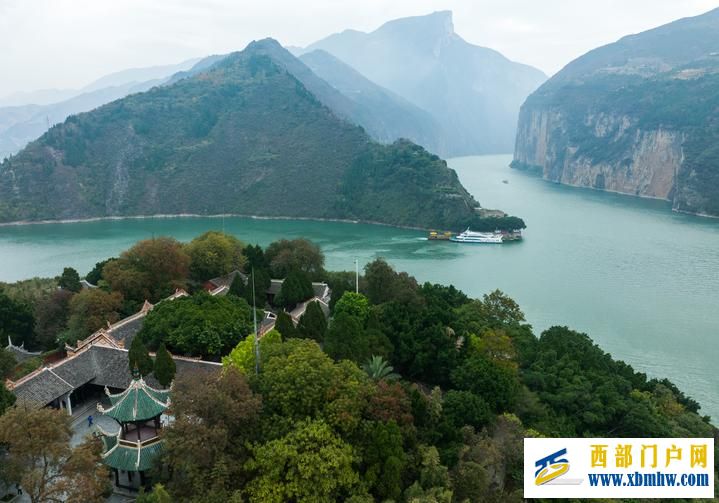 长江六日(图12) 长江六日(图12)