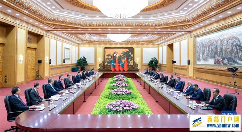 习近平同马尔代夫总统穆伊兹会谈(图5) 习近平同马尔代夫总统穆伊兹会谈(图5)