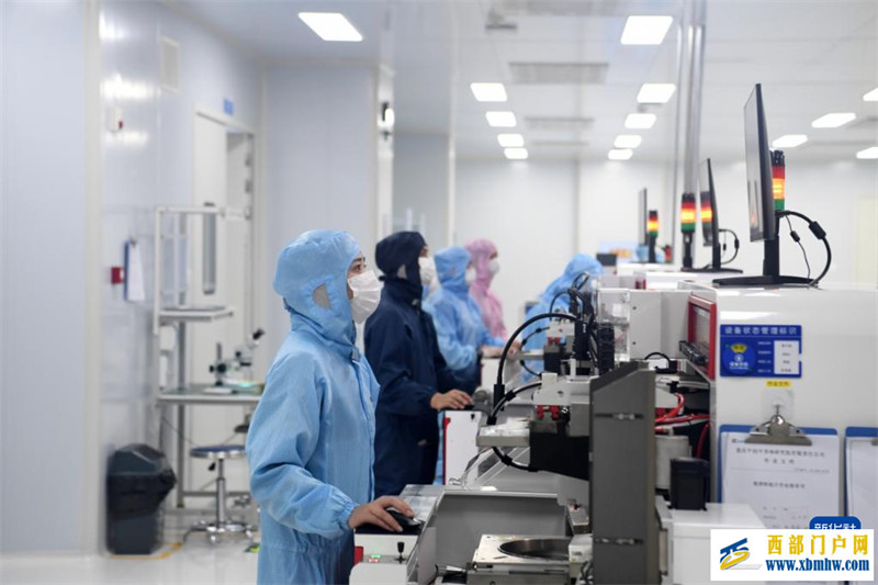 “百团千企”出海忙 千方百计拓市场——重庆稳外贸扩增量观察(图1) “百团千企”出海忙 千方百计拓市场——重庆稳外贸扩增量观察(图1)