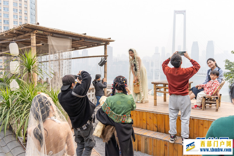 春节长假 重庆文旅“热辣滚烫”(图4) 春节长假 重庆文旅“热辣滚烫”(图4)