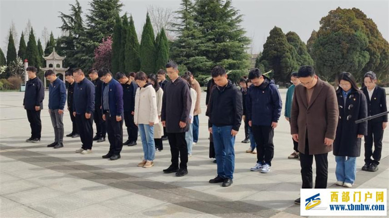 陕西师生开展2024年清明节活动(图21) 7146ae4f6e4323b66bef6b3a2bb45a4e_14-44-02-55-1.jpg