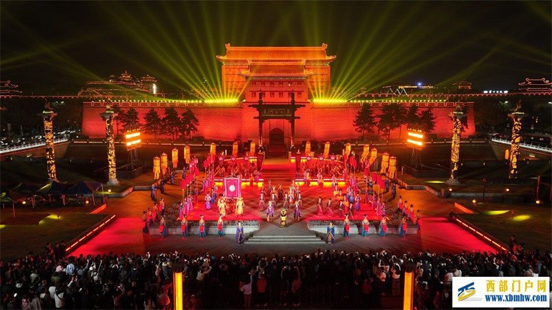 再现“山河诗长安” 西安城墙《梦长安——大唐迎宾盛礼》震撼复演(图3) 再现“山河诗长安” 西安城墙《梦长安——大唐迎宾盛礼》震撼复演(图3)
