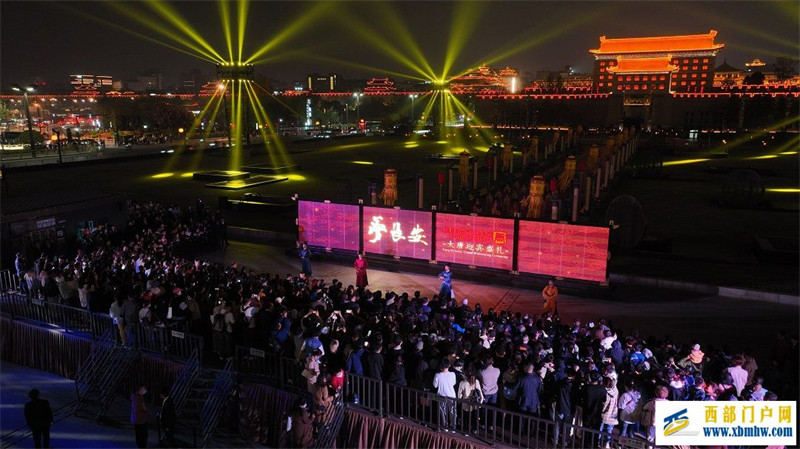 再现“山河诗长安” 西安城墙《梦长安——大唐迎宾盛礼》震撼复演(图7) 再现“山河诗长安” 西安城墙《梦长安——大唐迎宾盛礼》震撼复演(图7)