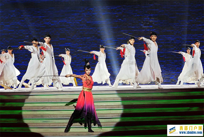 再现“山河诗长安” 西安城墙《梦长安——大唐迎宾盛礼》震撼复演(图13) 再现“山河诗长安” 西安城墙《梦长安——大唐迎宾盛礼》震撼复演(图13)