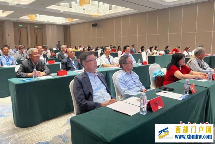 云南西双版纳盛邀海外台胞续写合作新篇章(图2) 云南西双版纳盛邀海外台胞续写合作新篇章(图2)