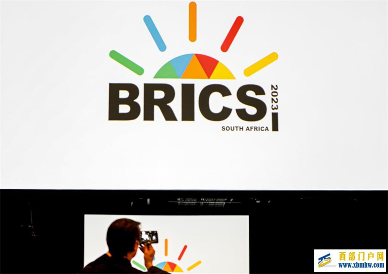 凝聚积极稳定向善的力量(图1) 凝聚积极稳定向善的力量(图1)