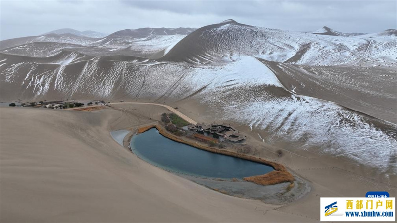 敦煌:镶嵌在沙漠里的绿宝石(图3) 敦煌:镶嵌在沙漠里的绿宝石(图3)